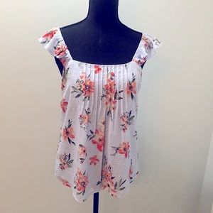 Flounce sleeve floral top